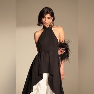 AKIRA FLY INTO THE AIR Black Blouse